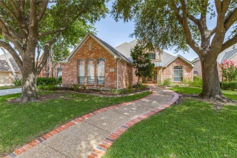 609 Fairway Lakes Drive Garland TX 75044