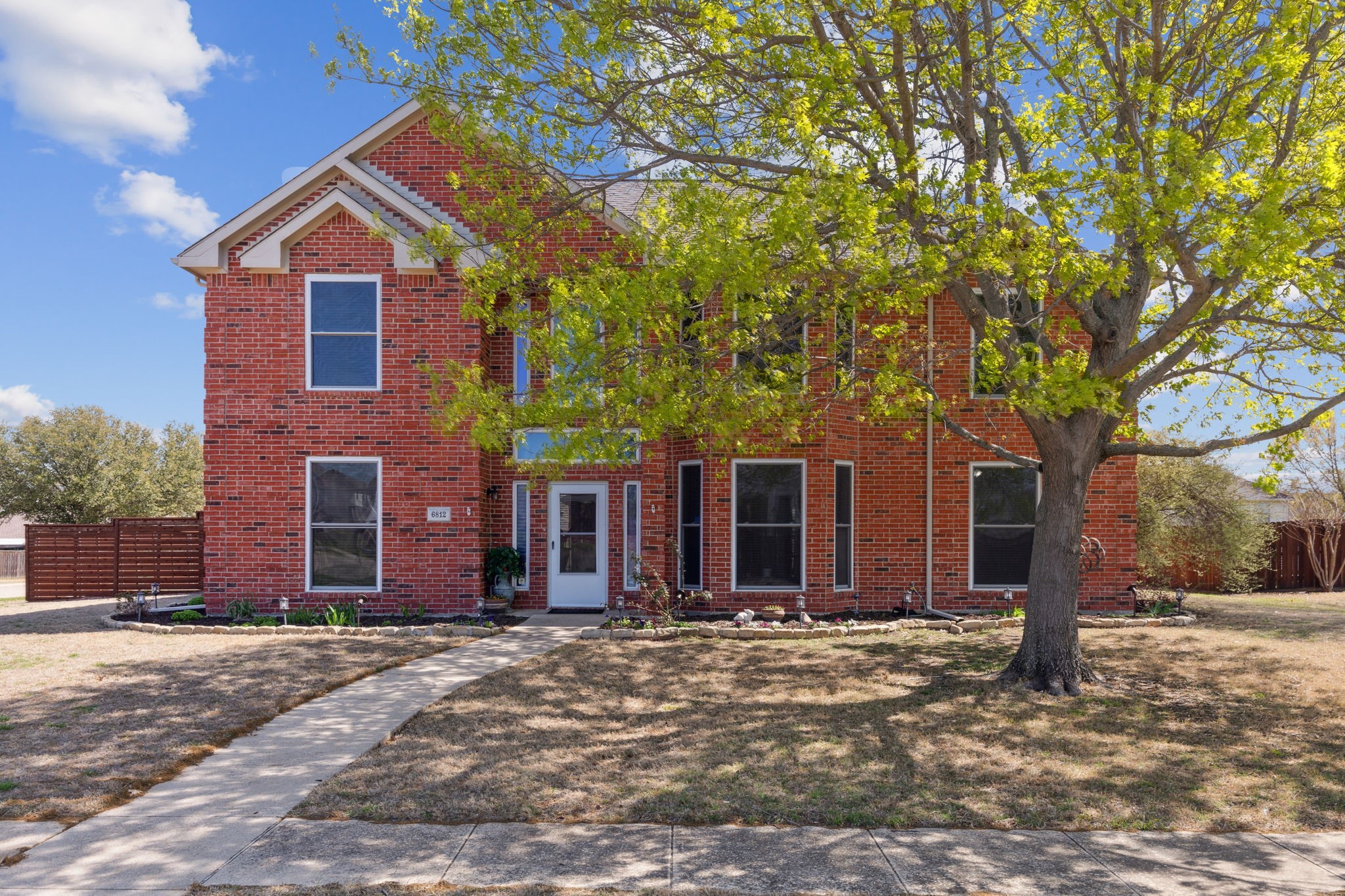 6812 Wilhelmina Drive Sachse TX 75048
