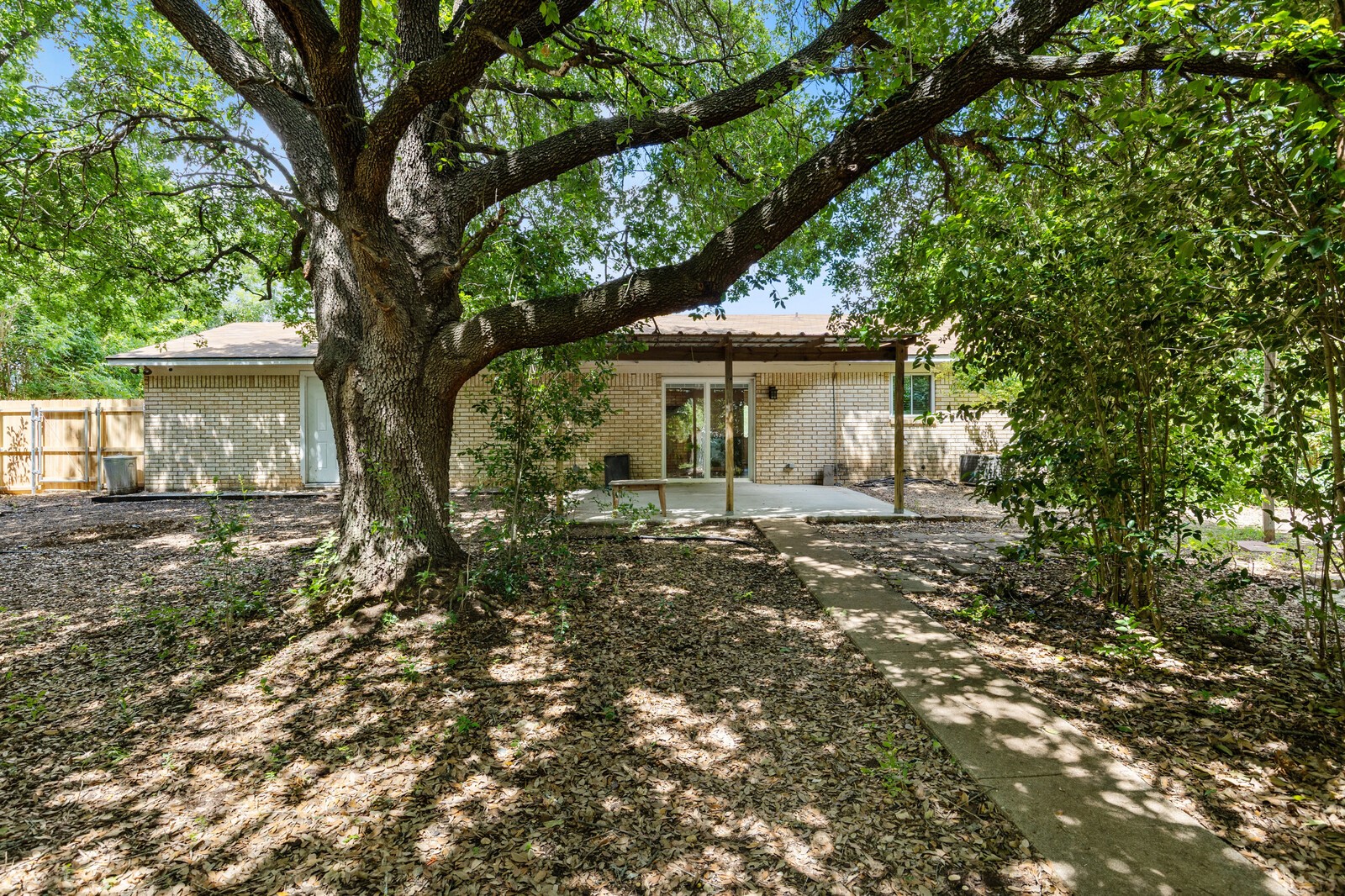 406 Cindy Lane Lorena TX 76655