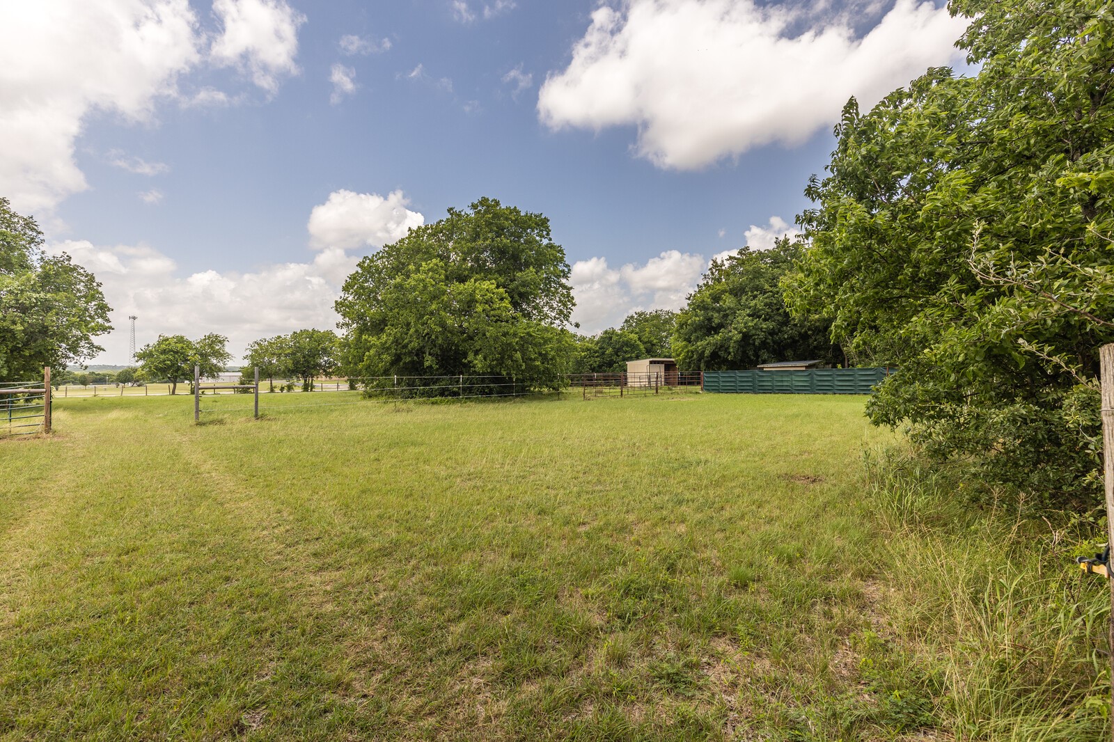 406 Cindy Lane Lorena TX 76655