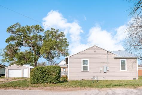 201 W Pearl Street Brady TX 76825