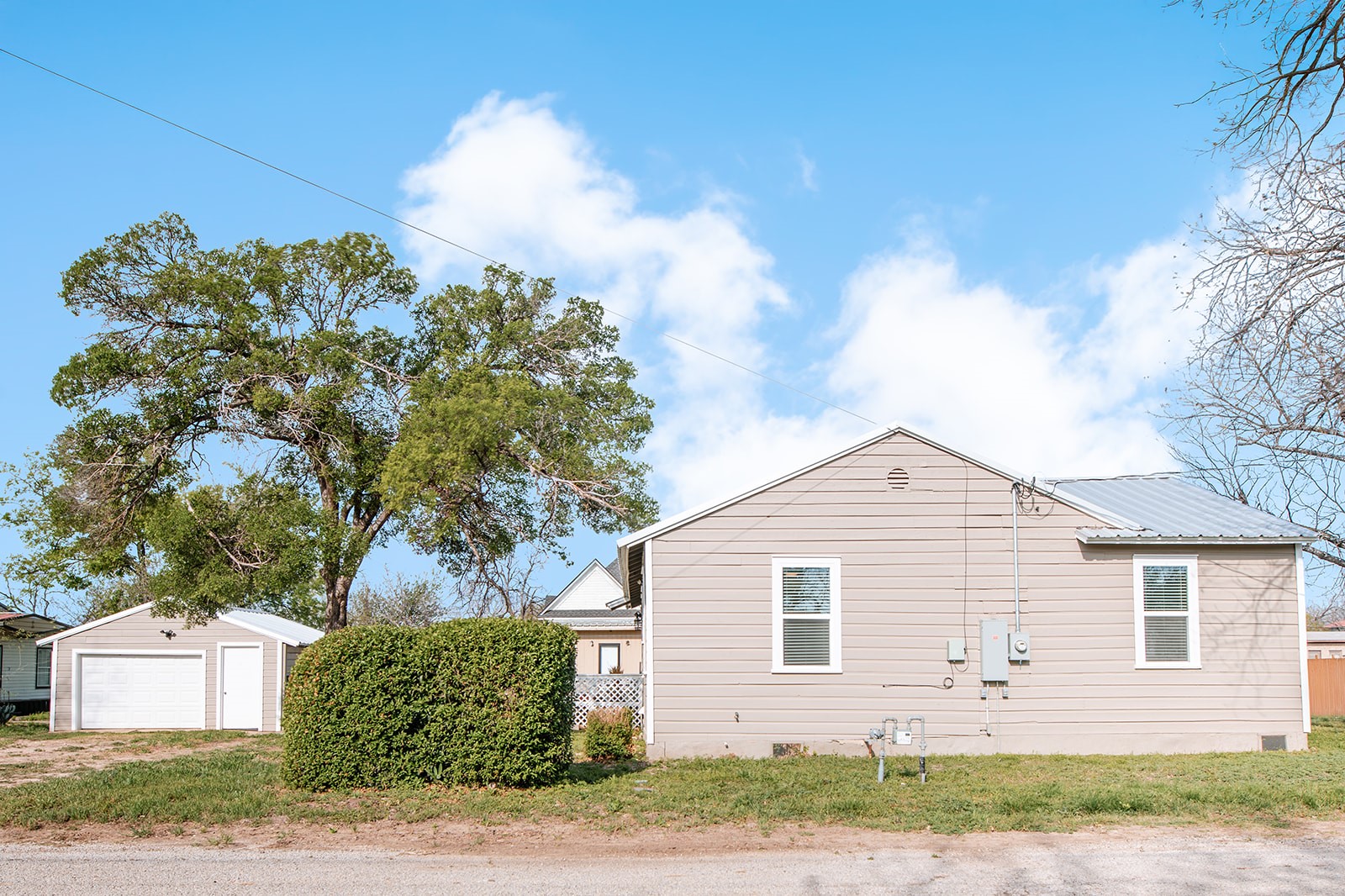 201 W Pearl Street Brady TX 76825