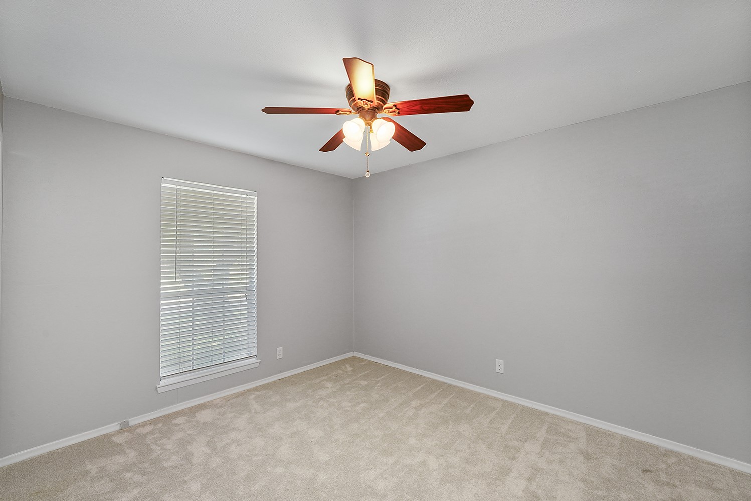 113 Diane Drive Sanger TX 76266