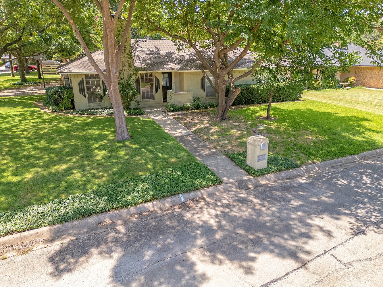 113 Diane Drive Sanger TX 76266