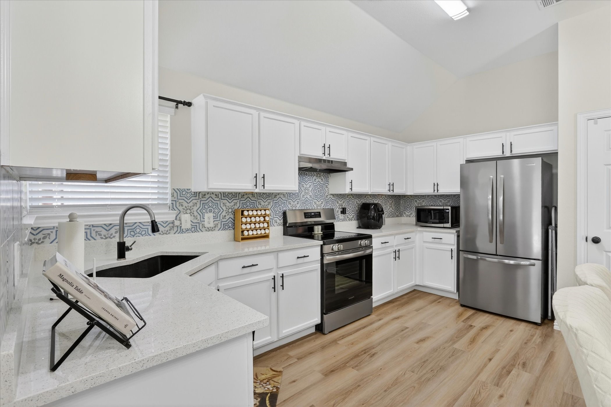 309 Catherine Street Joshua TX 76058