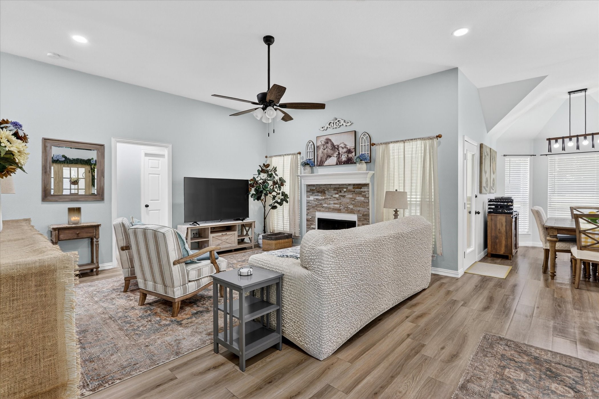 309 Catherine Street Joshua TX 76058