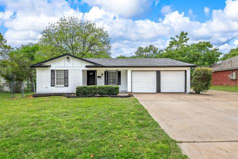 3313 Earle Drive Haltom City TX 76117