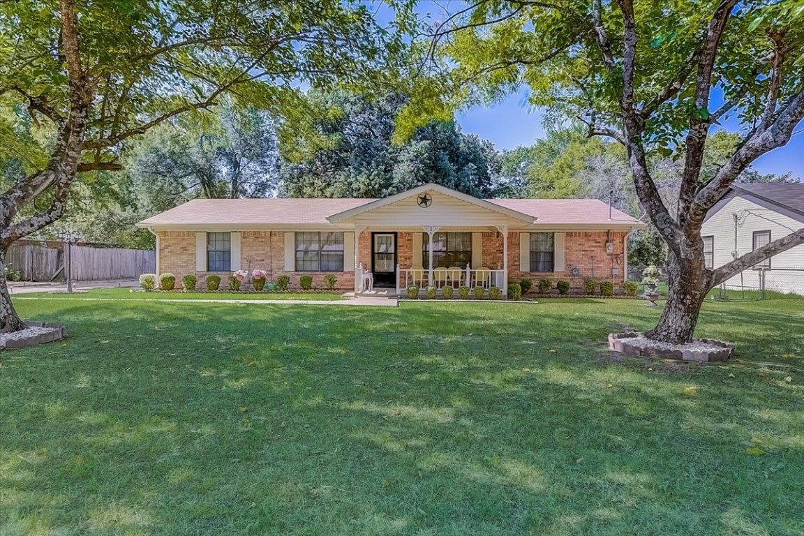 606 W Ash Street Campbell TX 75422
