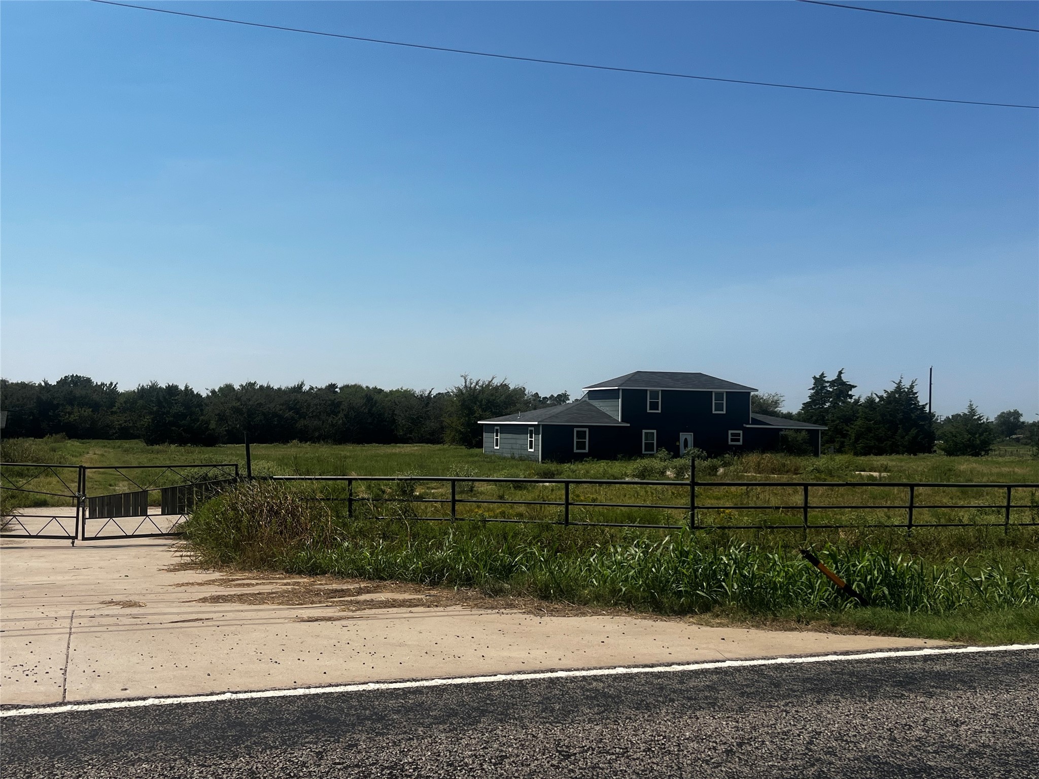 268 Farm Road 275 S Cumby TX 75433