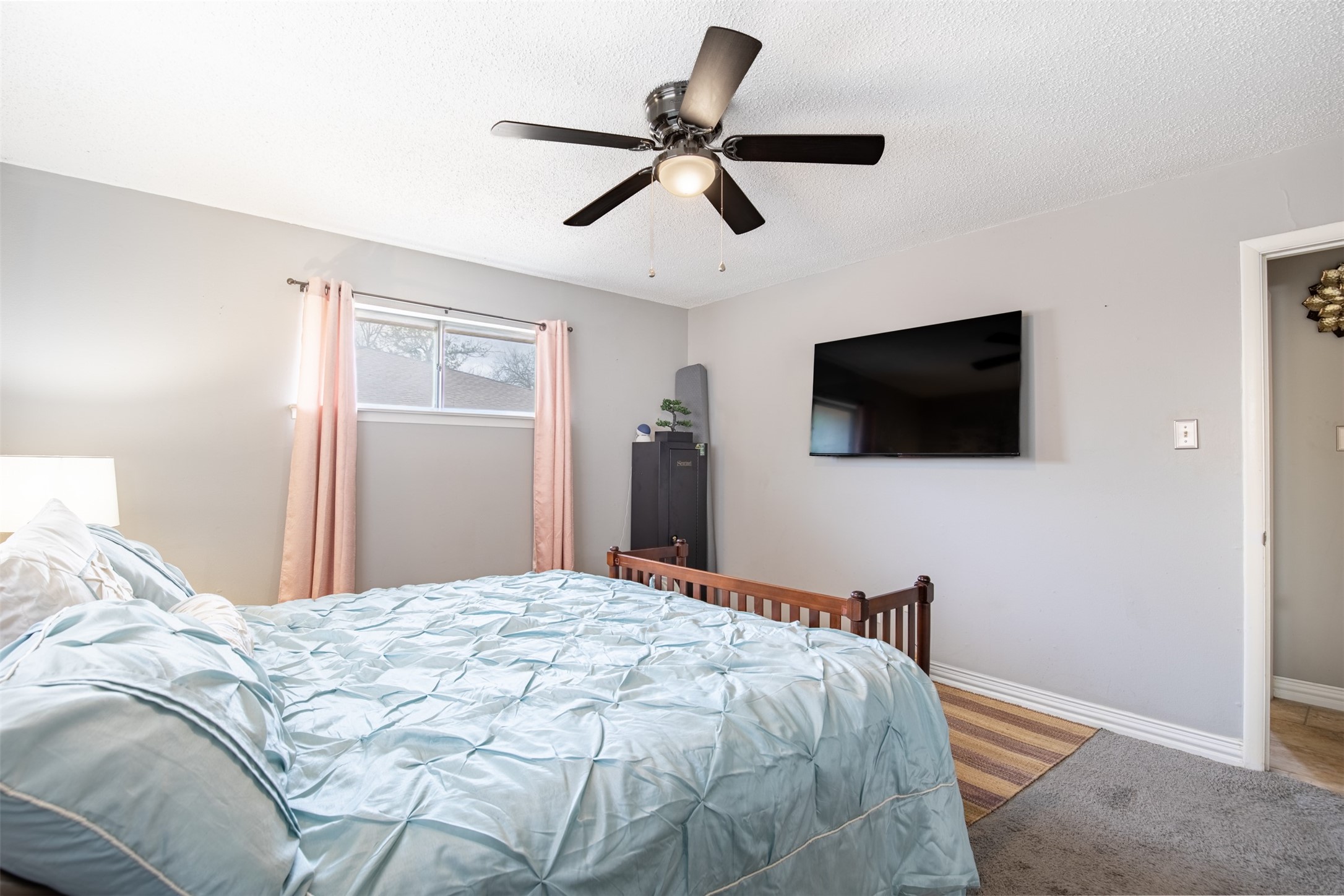 353 Brook Hollow Drive Desoto TX 75115