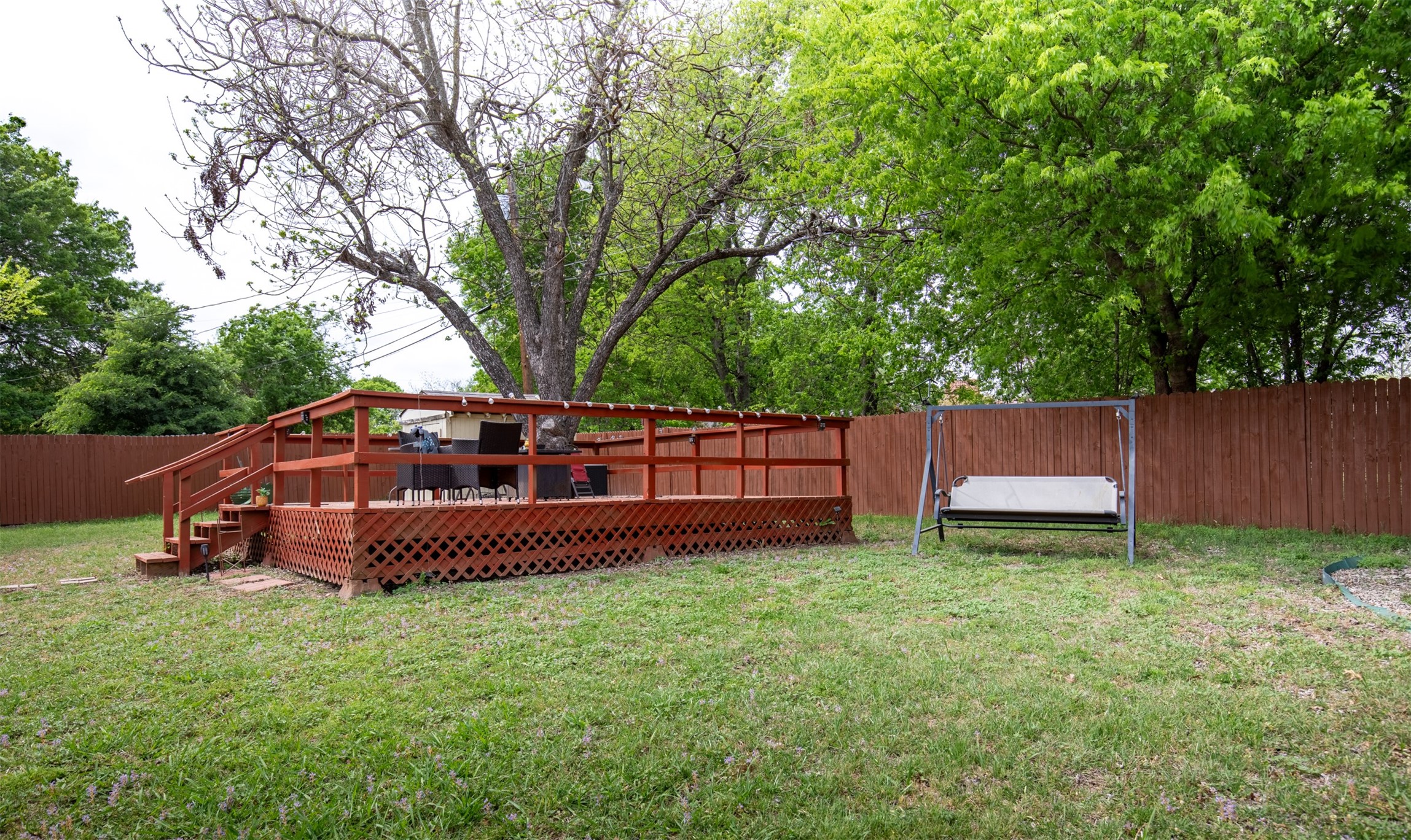 353 Brook Hollow Drive Desoto TX 75115