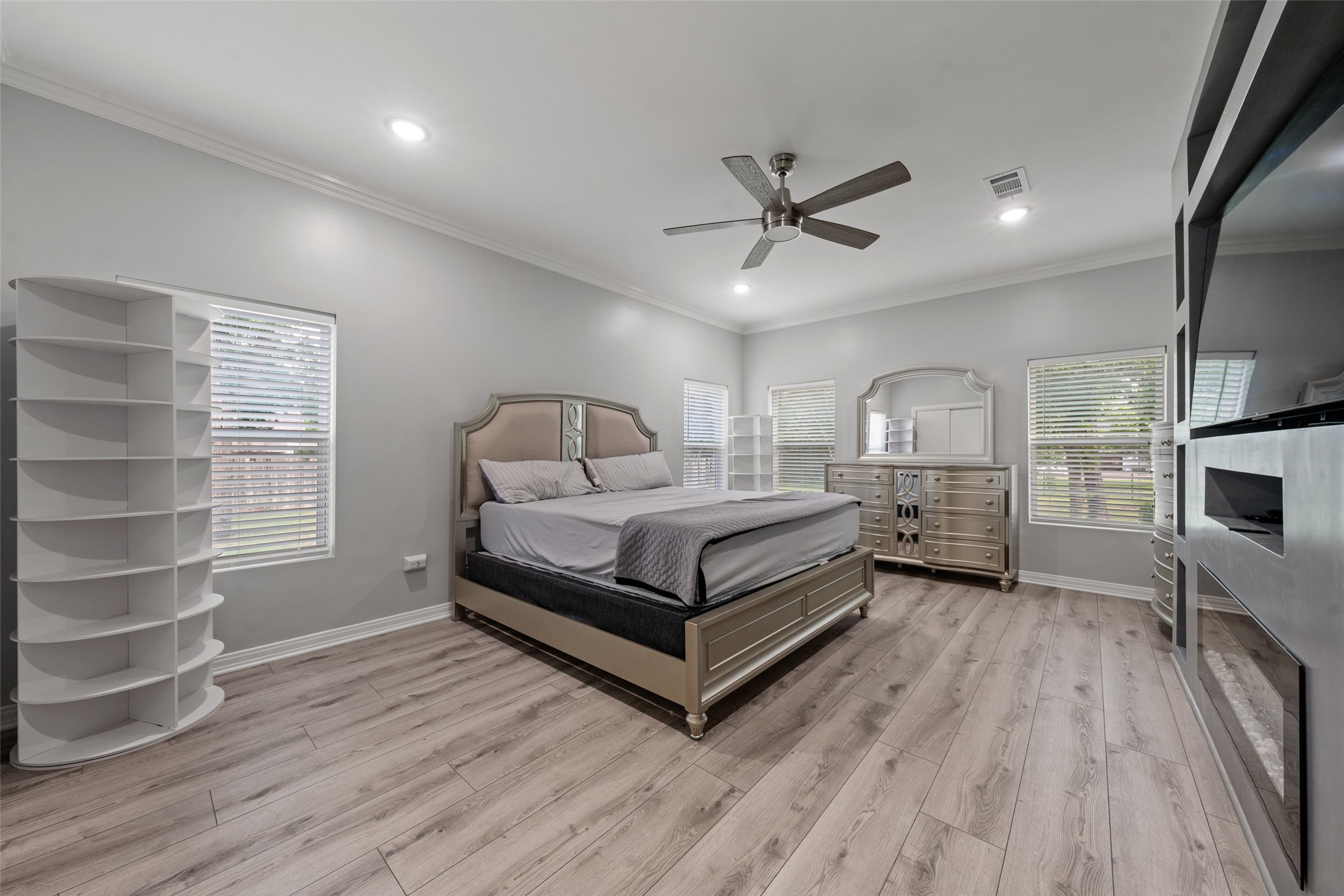 700 Jackson Mcgregor TX 76657