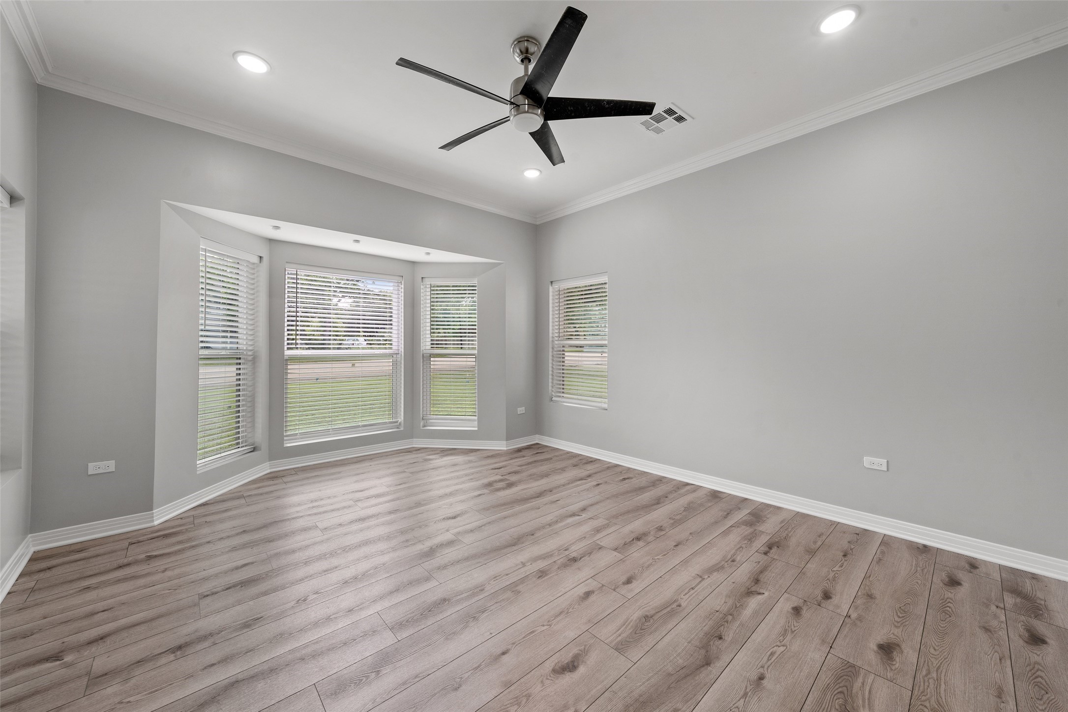 700 Jackson Mcgregor TX 76657