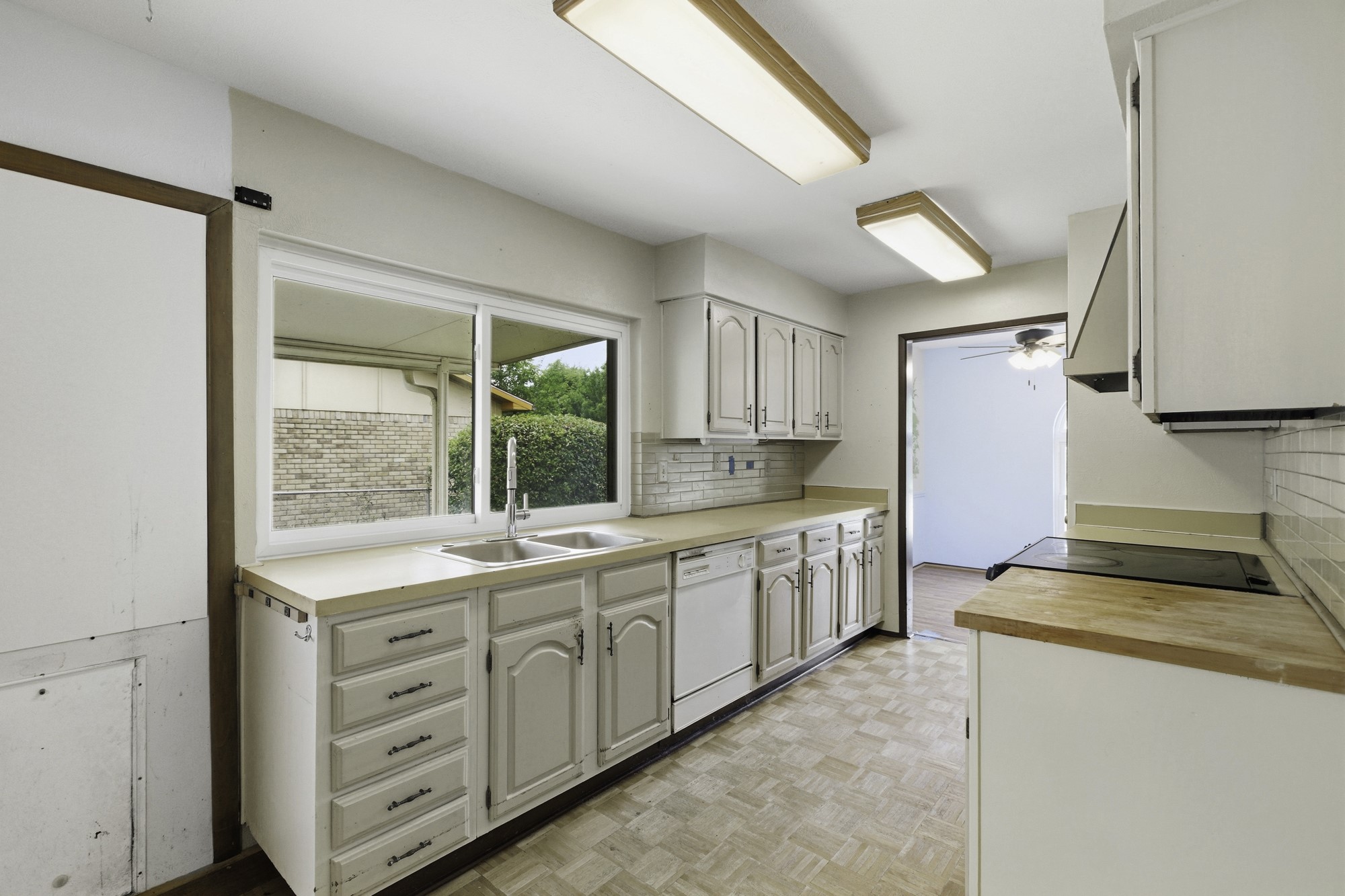 2909 Flagstone Drive Garland TX 75044
