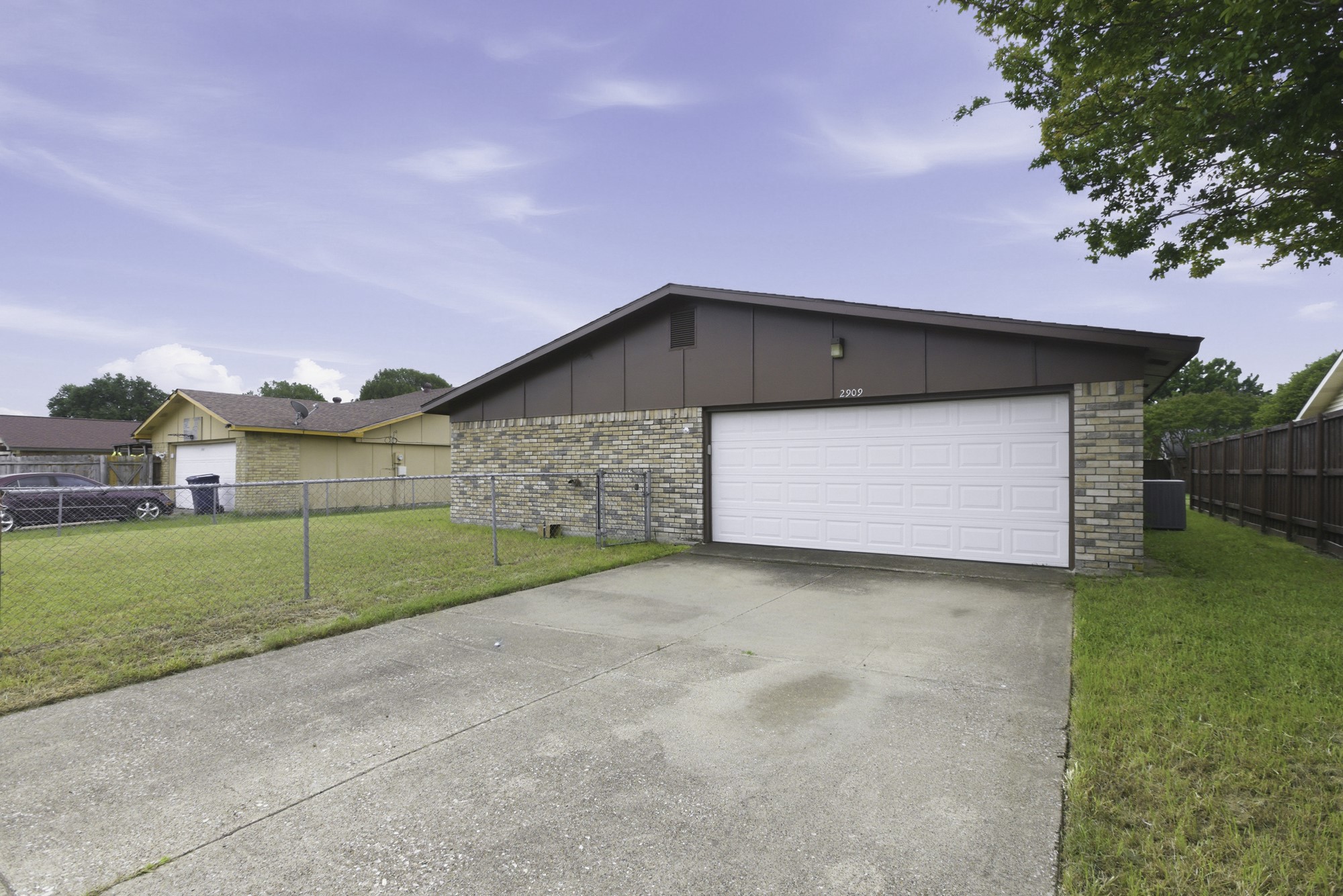 2909 Flagstone Drive Garland TX 75044