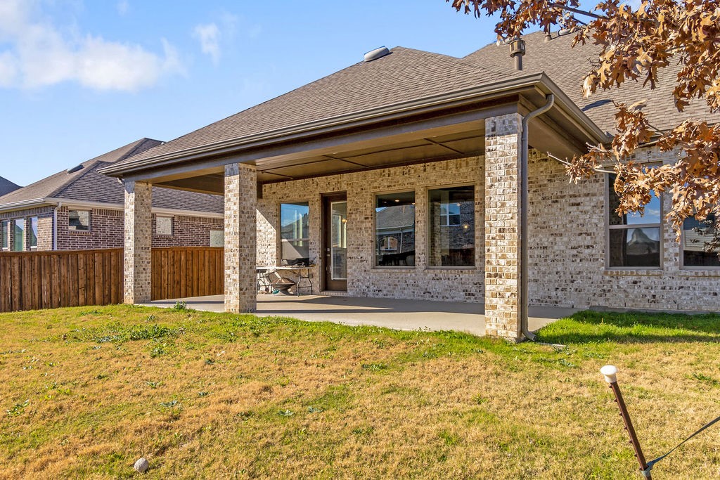 2711 Trinity Ridge Street Mansfield TX 76063