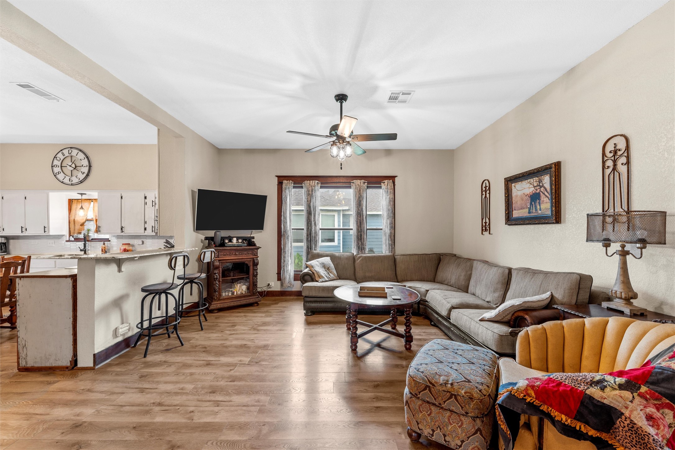 201 W Pecan Street West TX 76691