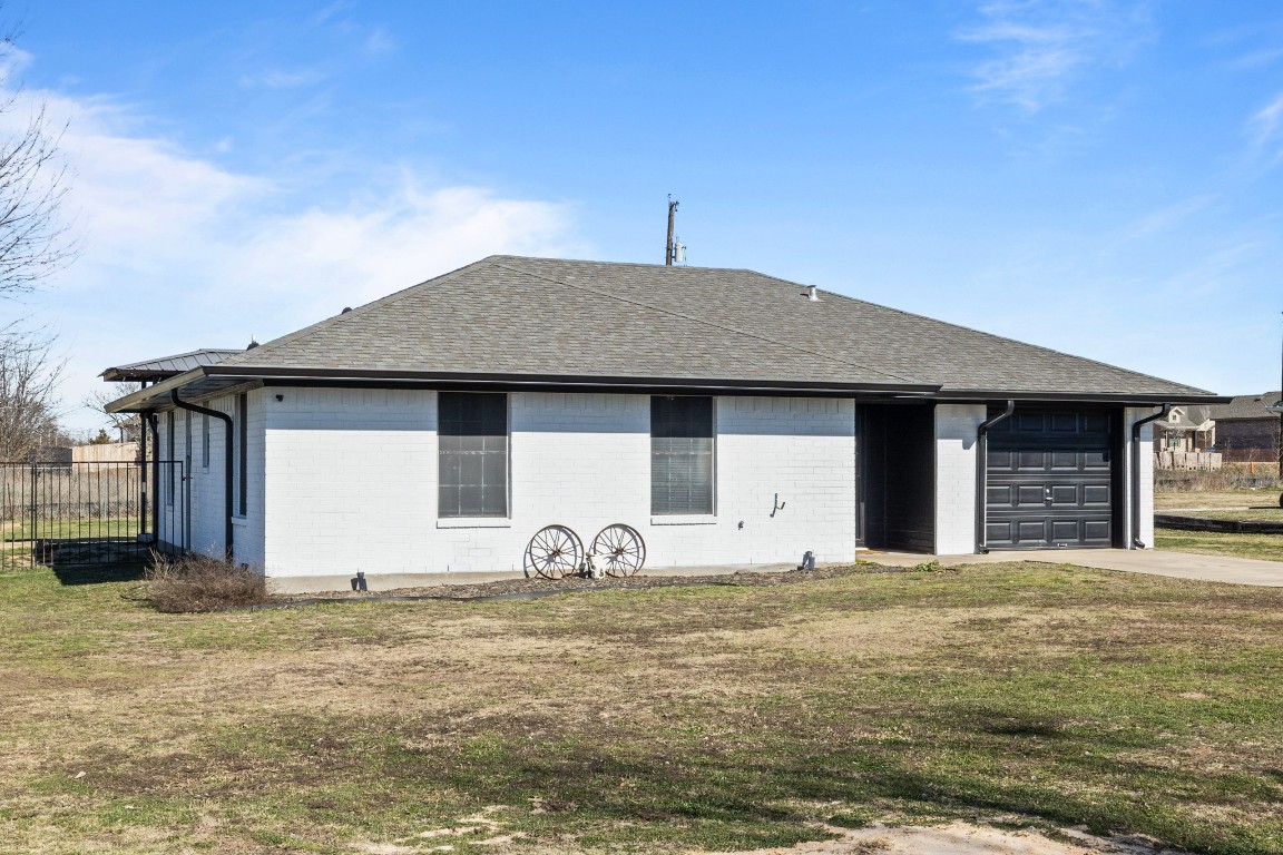 280 Old Spanish Trail Valley View TX 76272