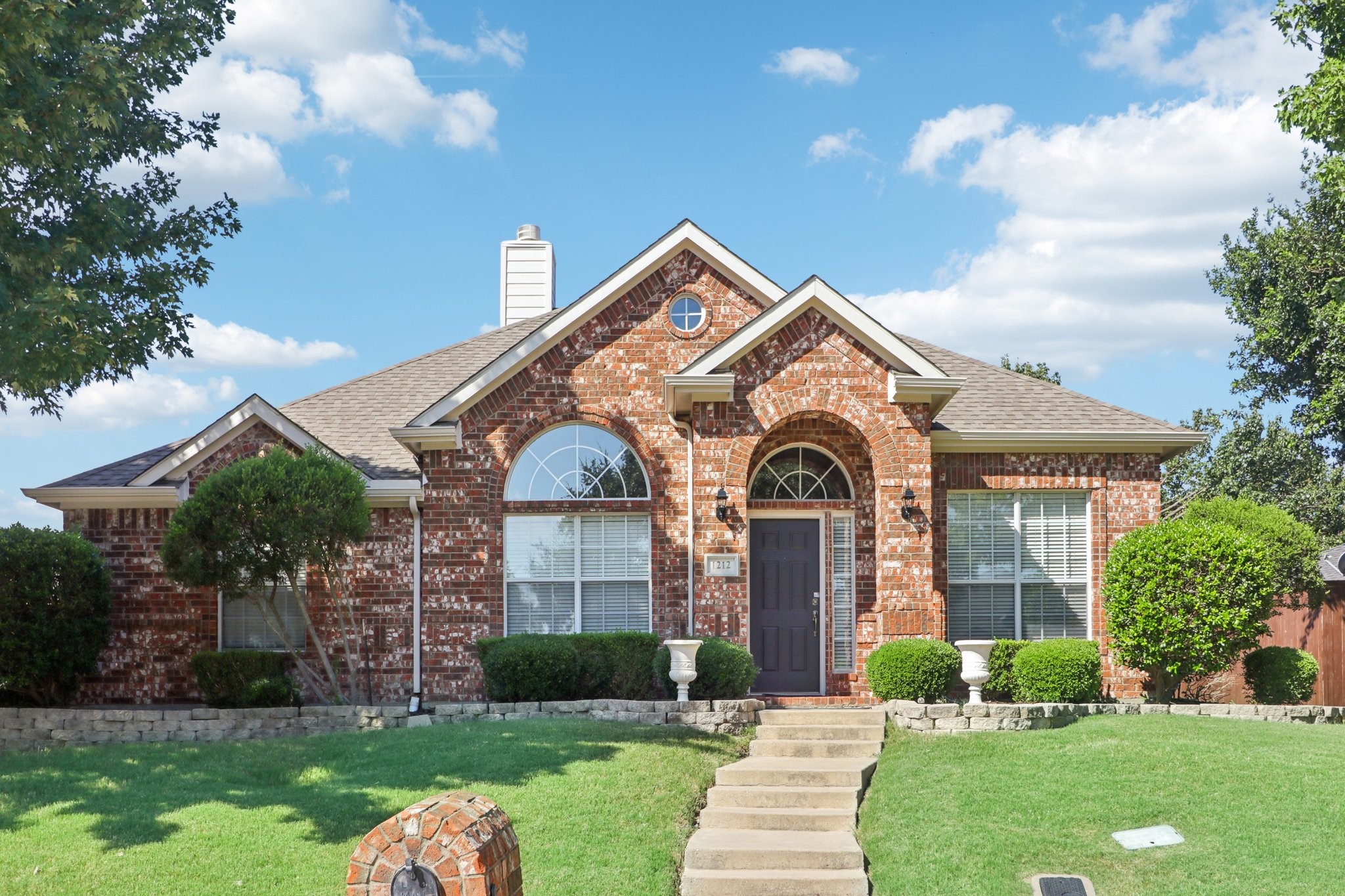 1212 Valley Oaks Drive Lewisville TX 75067