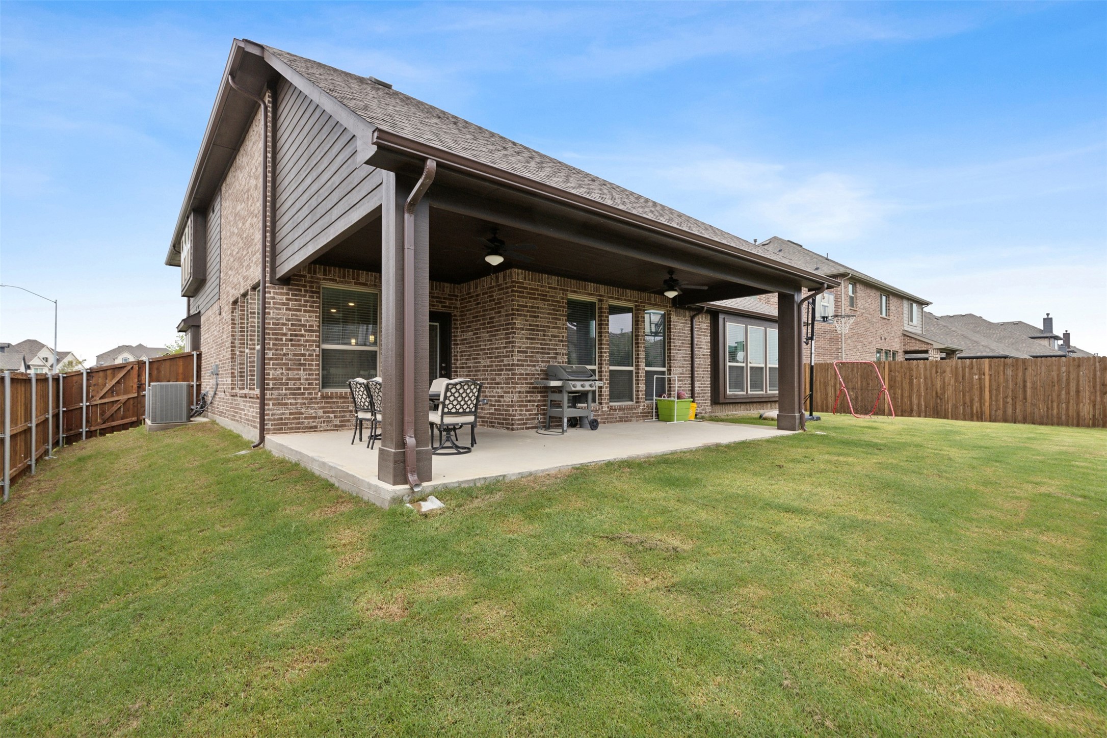 900 Superbloom Avenue Justin TX 76247