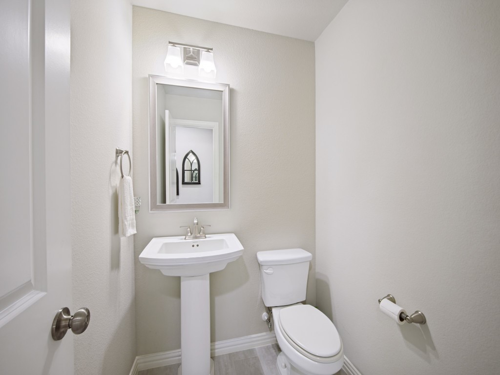 8273 Richmond The Colony TX 75056