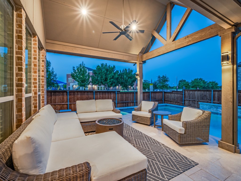 8273 Richmond The Colony TX 75056