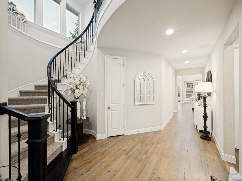 8273 Richmond The Colony TX 75056