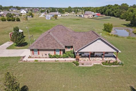 105 Ross Avenue Trenton TX 75490