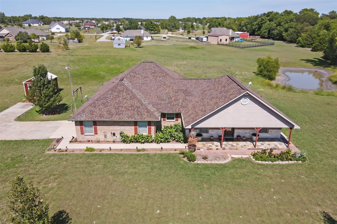 105 Ross Avenue Trenton TX 75490