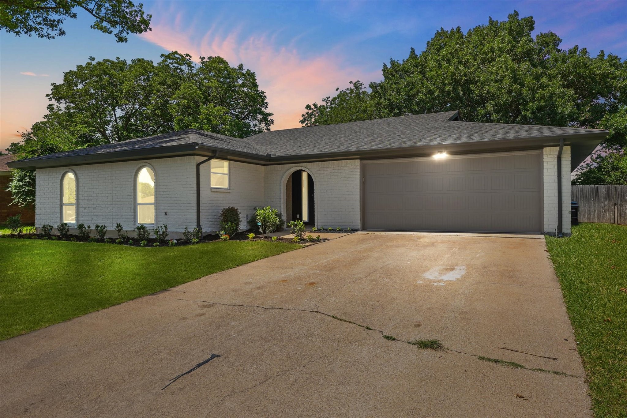 4108 Alicante Avenue Fort Worth TX 76133