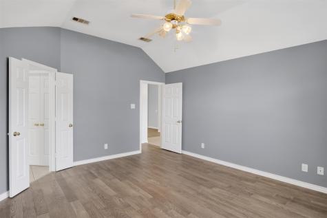 1426 Flamingo Drive Lewisville TX 75077