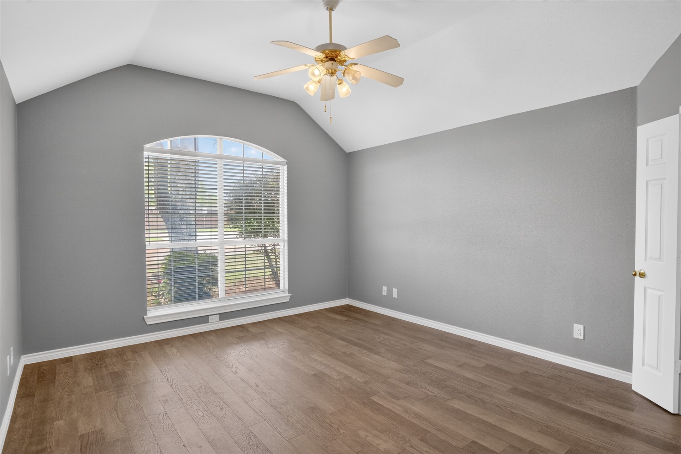 1426 Flamingo Drive Lewisville TX 75077