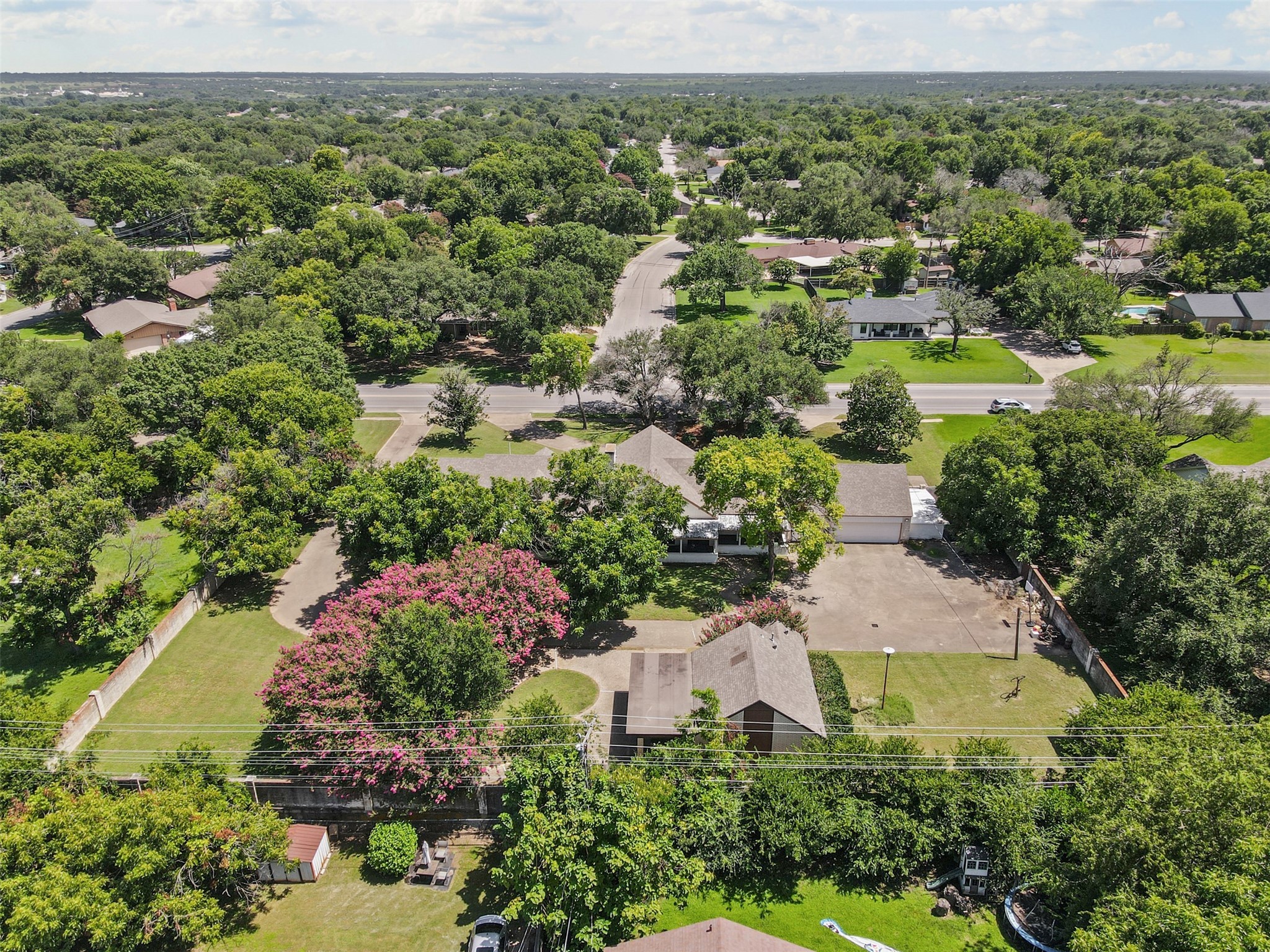 1204 W Westhill Drive Cleburne TX 76033