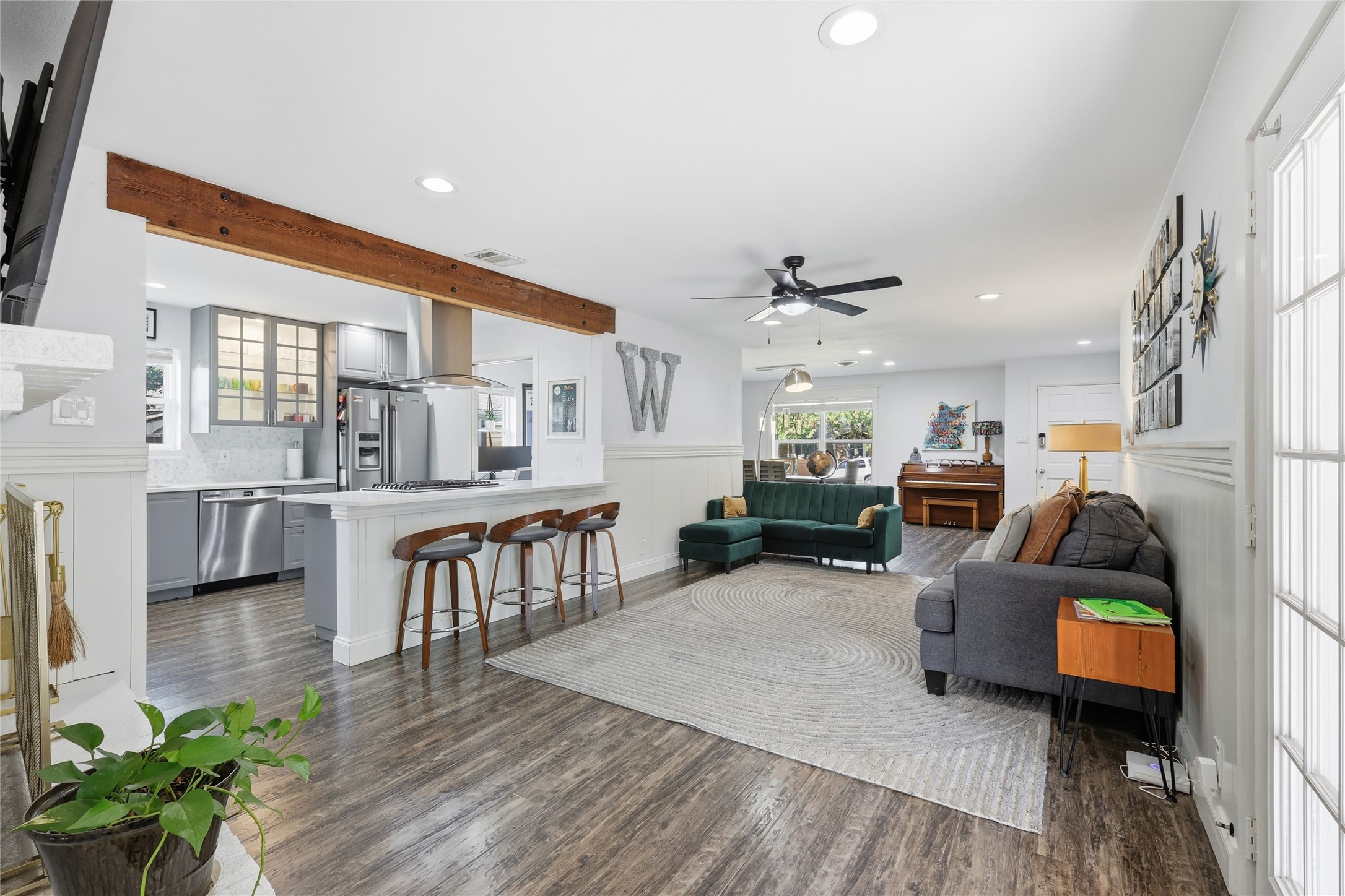2549 Norsworthy Drive Dallas TX 75228