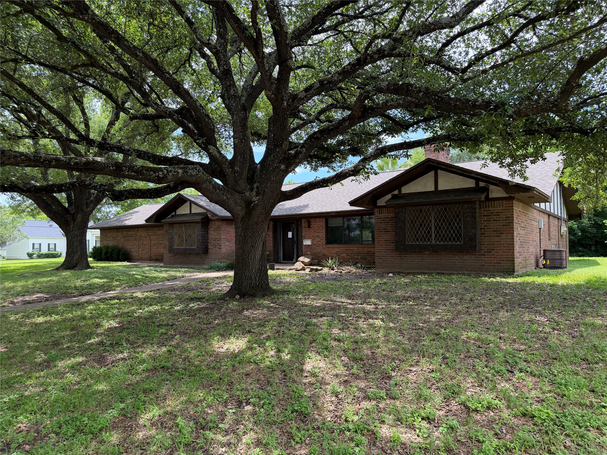 803 Val Verde Place Marlin TX 76661