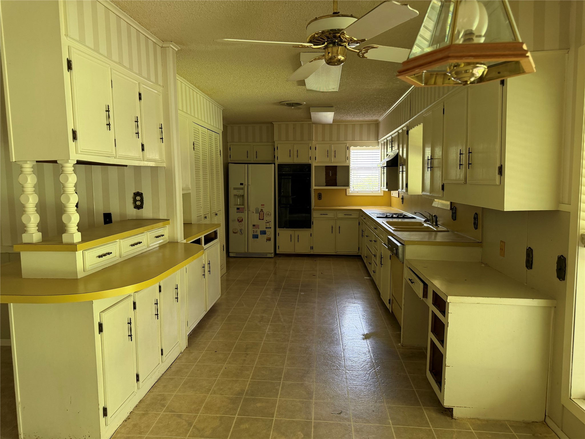 803 Val Verde Place Marlin TX 76661