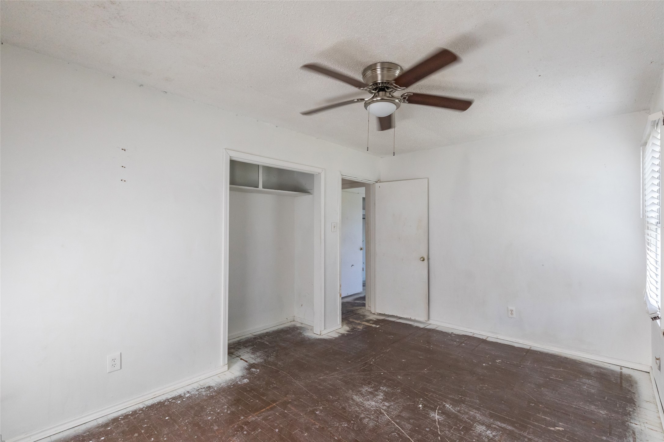 509 Scott Street Tye TX 79563