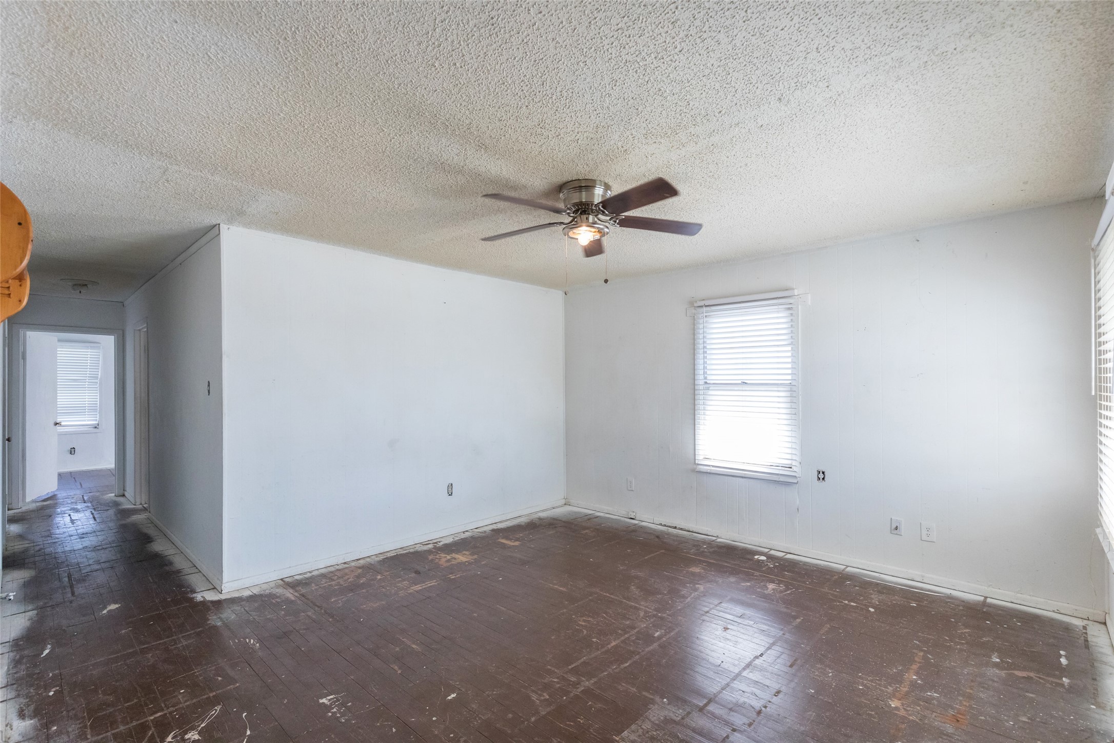 509 Scott Street Tye TX 79563