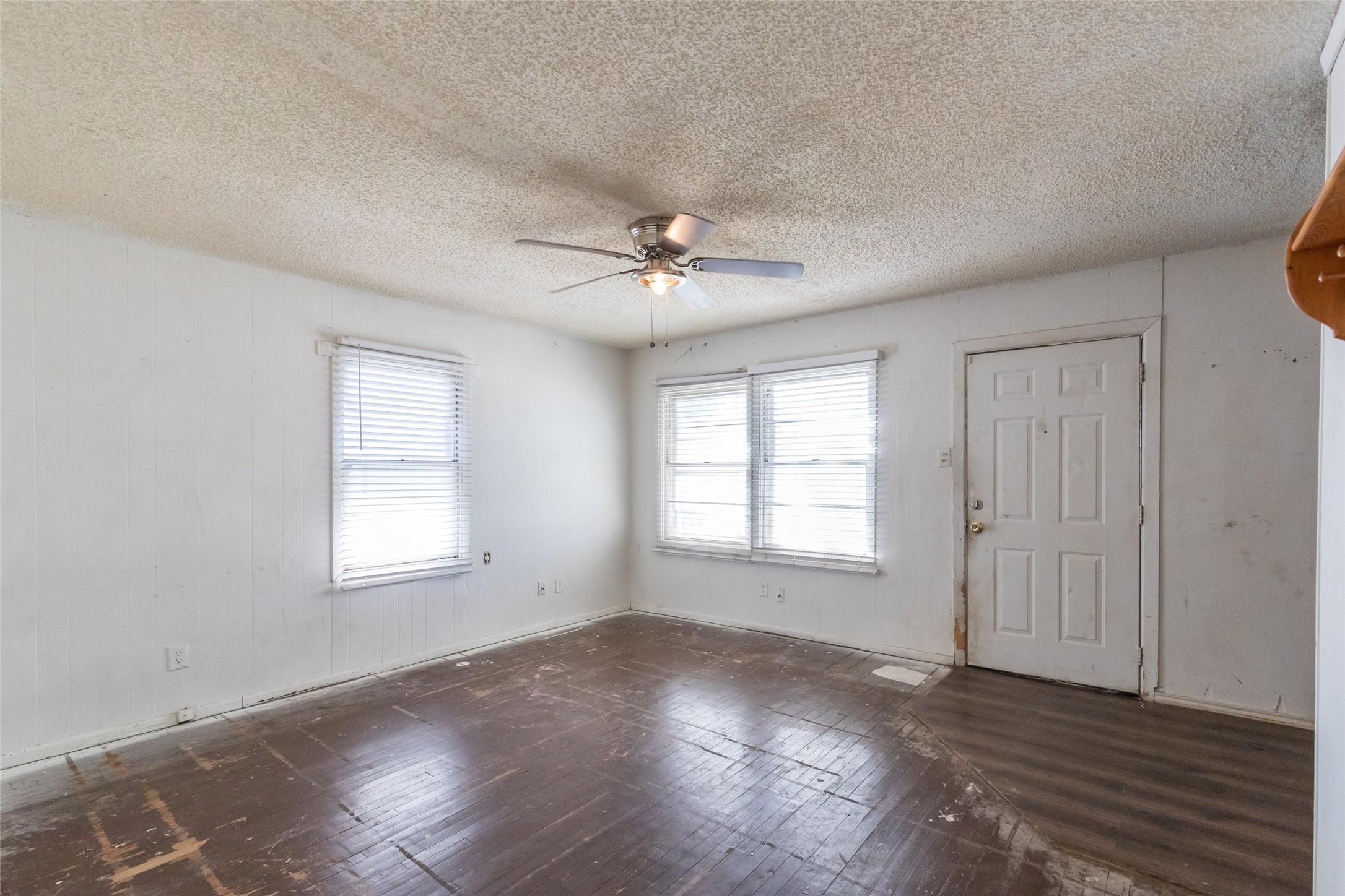 509 Scott Street Tye TX 79563