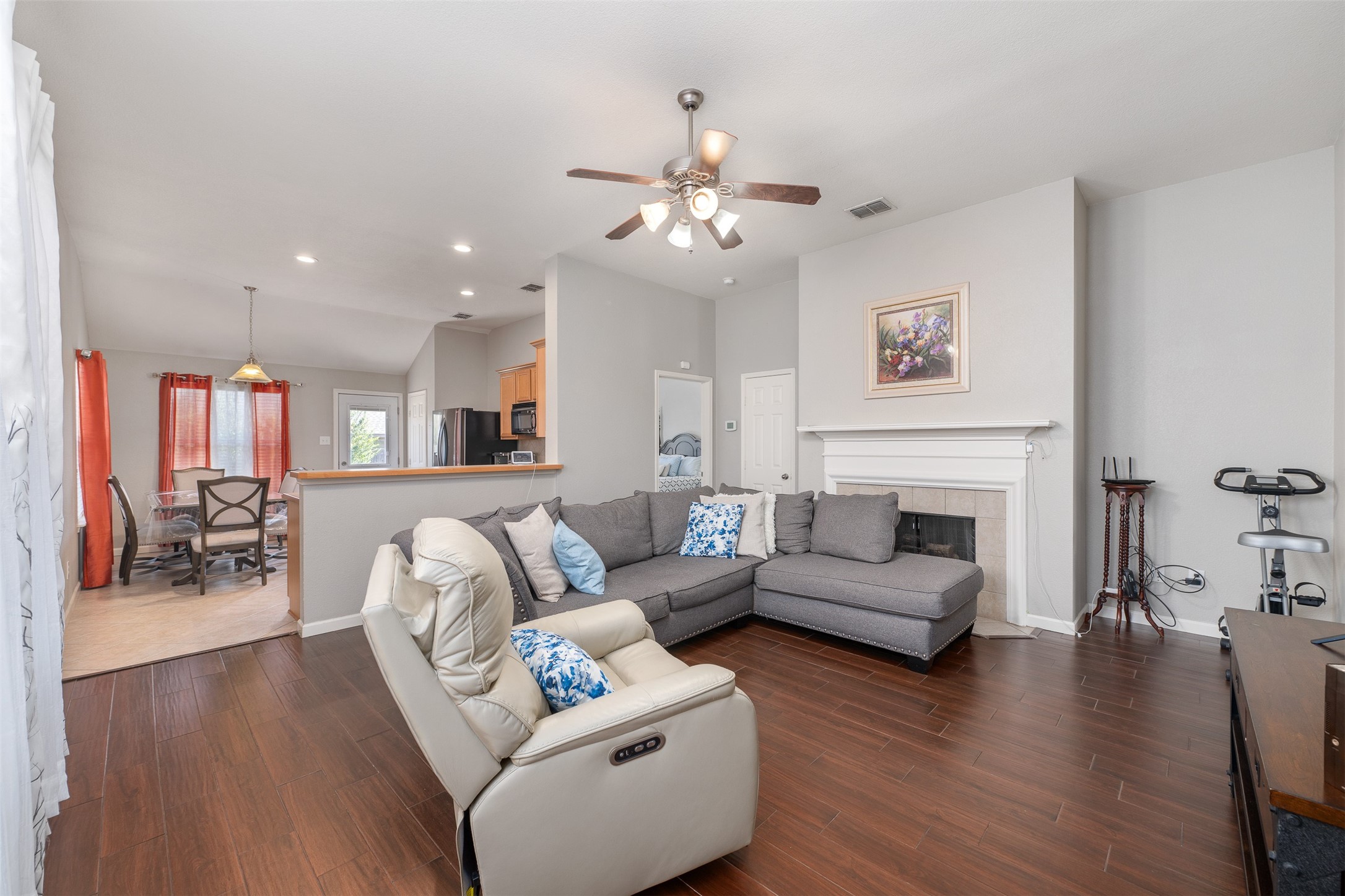 9209 Peaceful Terrace Fort Worth TX 76123