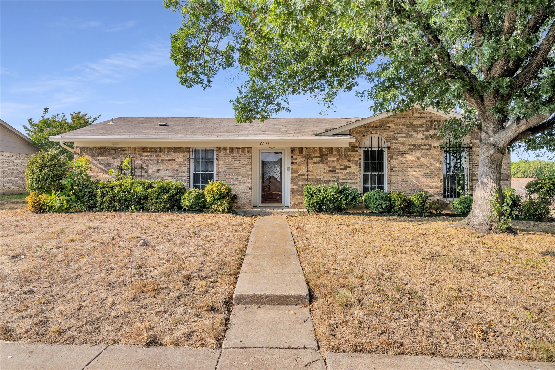 2201 Richbrook Drive Garland TX 75044