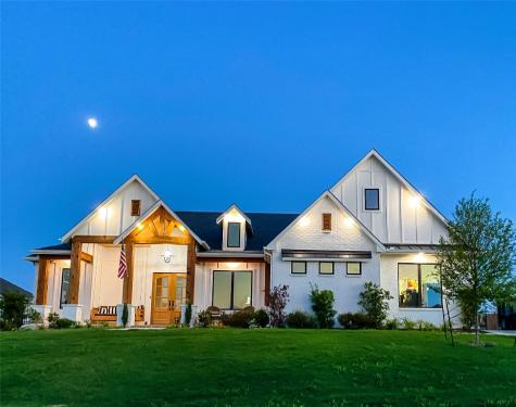 1116 Stonebridge Pass Gunter TX 75058