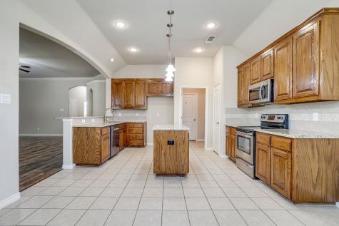 2209 Caroline Drive Weatherford TX 76087