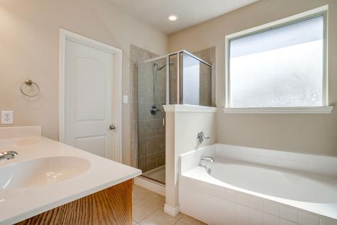2209 Caroline Drive Weatherford TX 76087