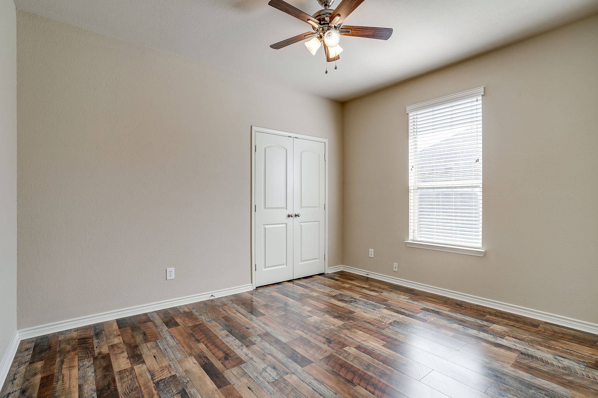 2209 Caroline Drive Weatherford TX 76087