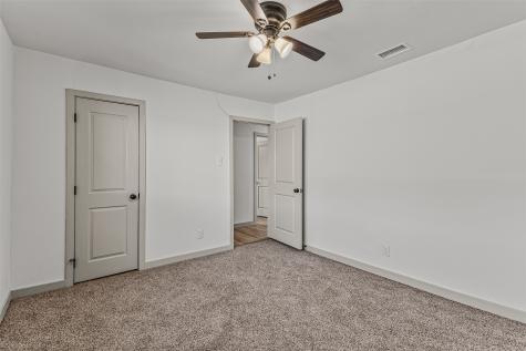 1301 Pecan Valley Drive Garland TX 75043