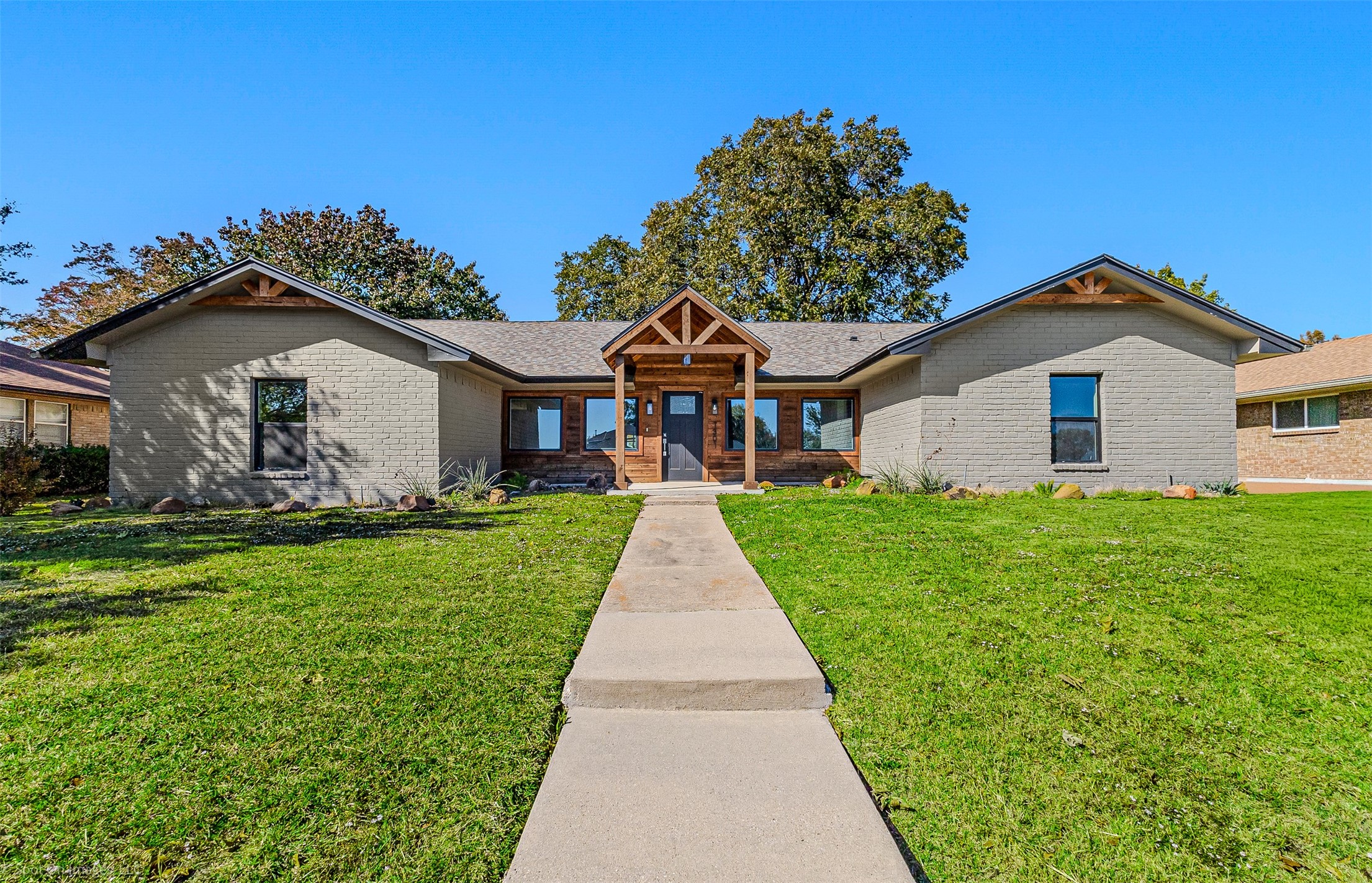 1301 Pecan Valley Drive Garland TX 75043