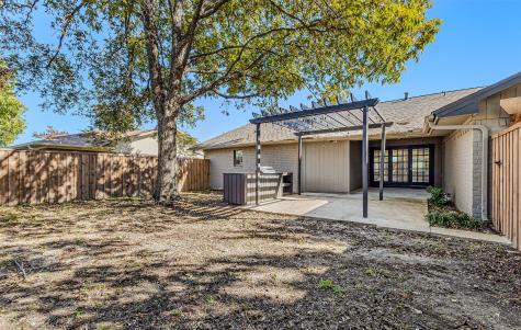 1301 Pecan Valley Drive Garland TX 75043