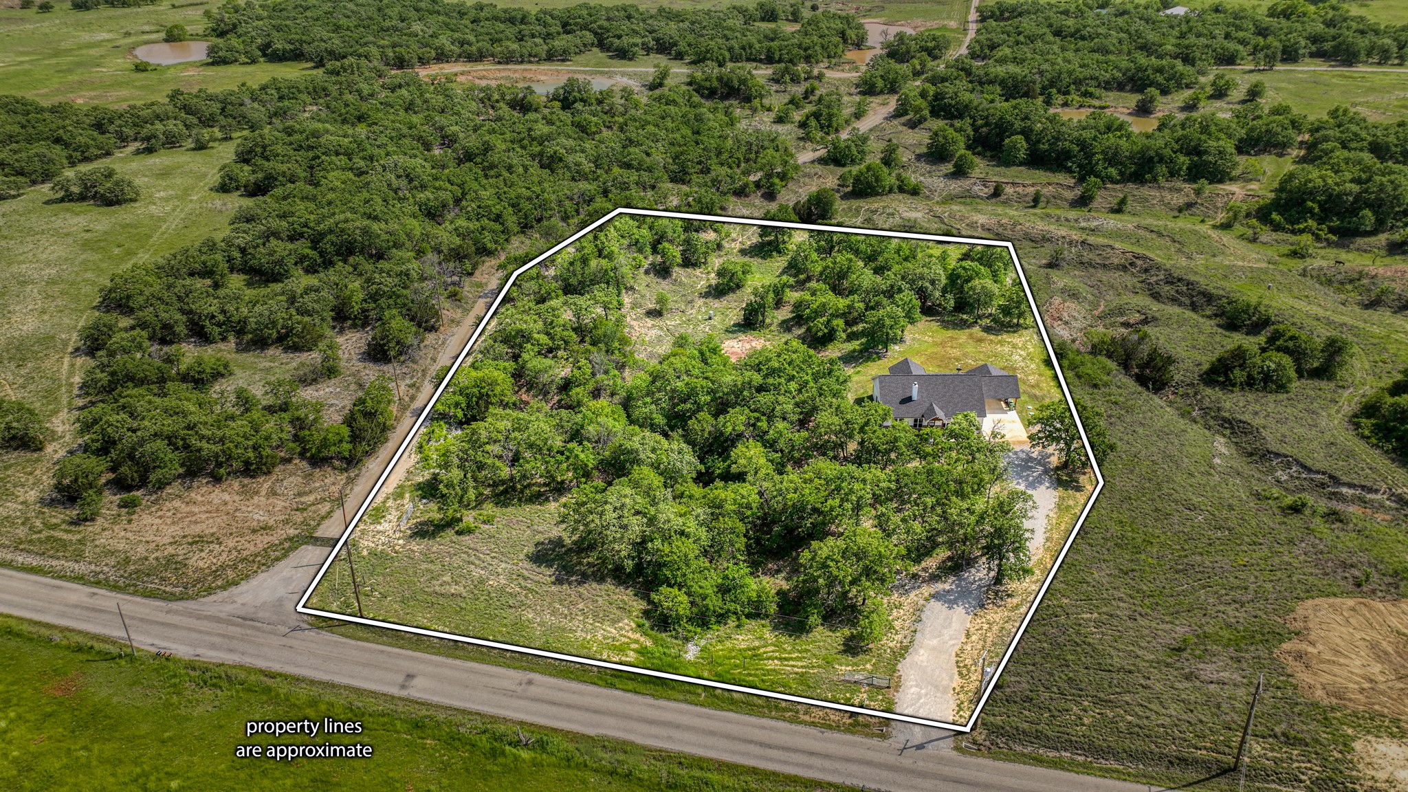 1319 County Road 3540 Paradise TX 76073