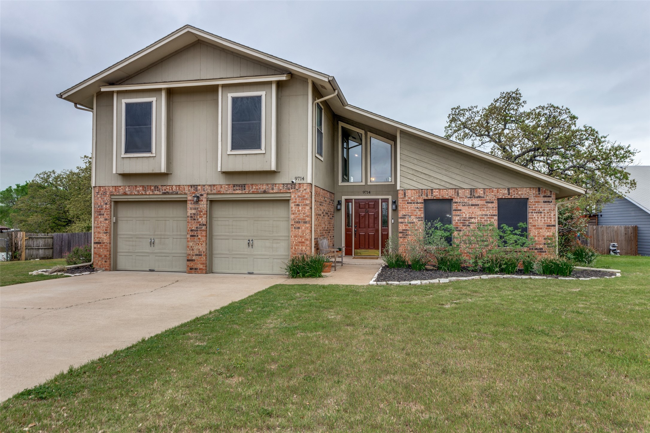 9714 Windsor Circle Fort Worth TX 76140